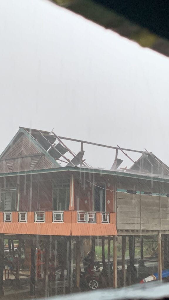 Cuaca Ekstrem November 2024: Peringatan dan Risiko Bencana