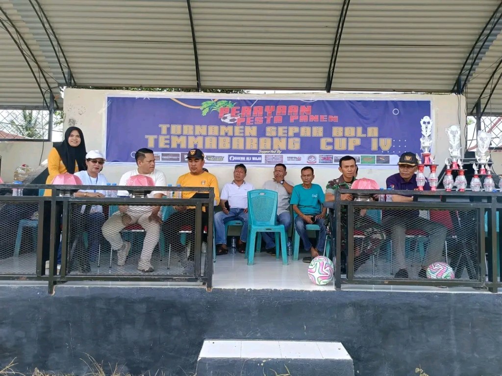 Supriadi Arif Buka Turnamen Sepak Bola Temmabarang Cup VI di&nbsp;Wajo