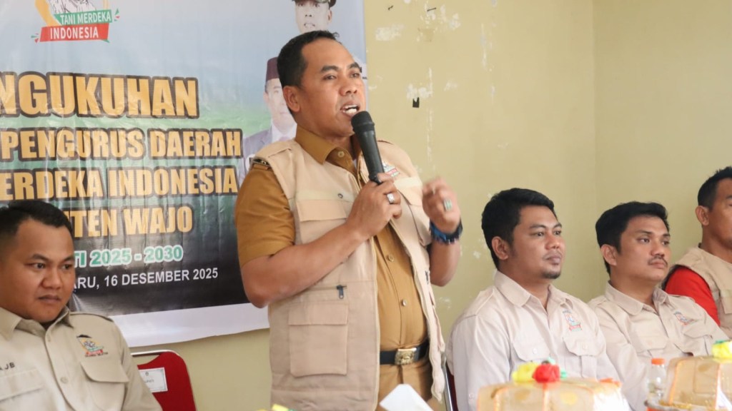 DPD Tani Merdeka Indonesia Wajo Resmi Dikukuhkan, Bupati Andi Rosman Tekankan Peran Strategis&nbsp;Petani