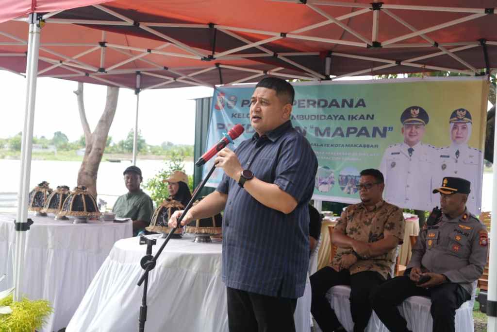 Panen Perdana di Maccini Sombala, Wali Kota Makassar Harap Budidaya Berkelanjutan di&nbsp;Makassar