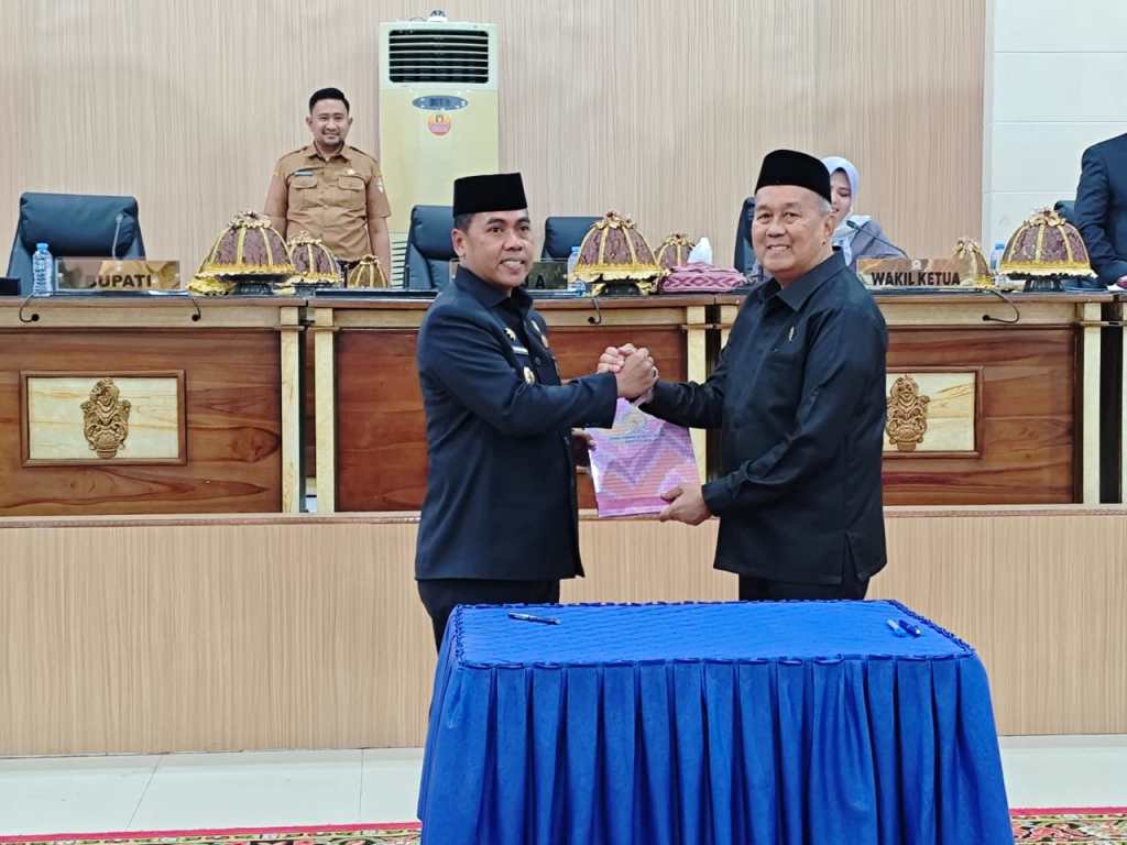 DPRD Wajo dan Pemkab Sepakati Perda Keterbukaan Informasi Publik di&nbsp;Daerah