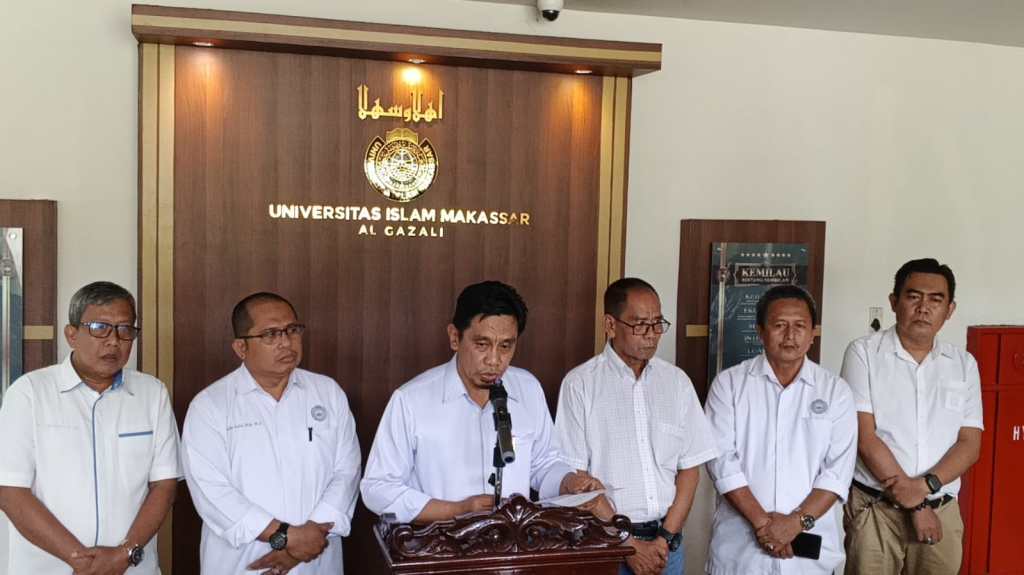 UIM Kembalikan Dosen Amal Said ke LLDIKTI Usai Insiden Meludah&nbsp;Kasir