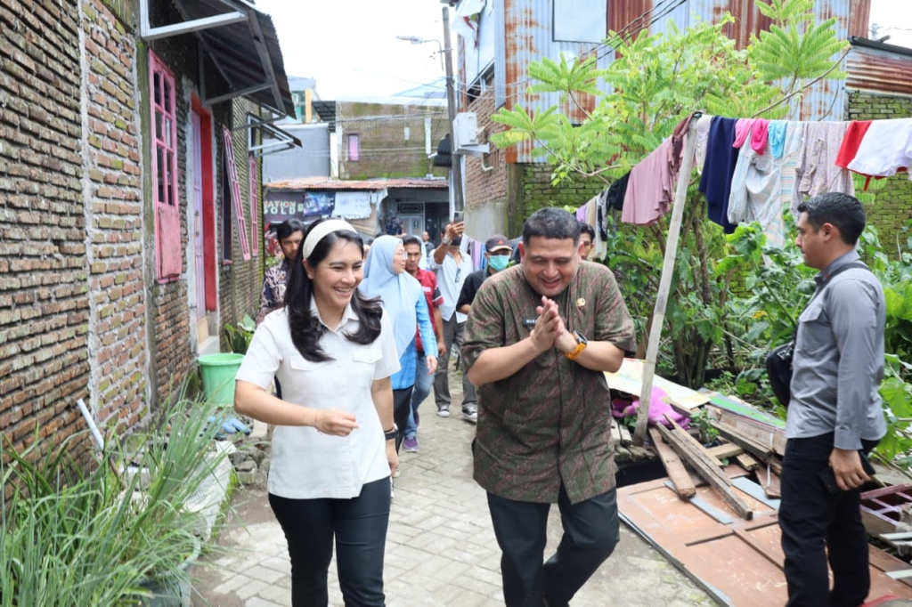 Wali Kota Makassar dan Wamendukbangga Tinjau Langsung SPPG dan Ibu Penerima MBG