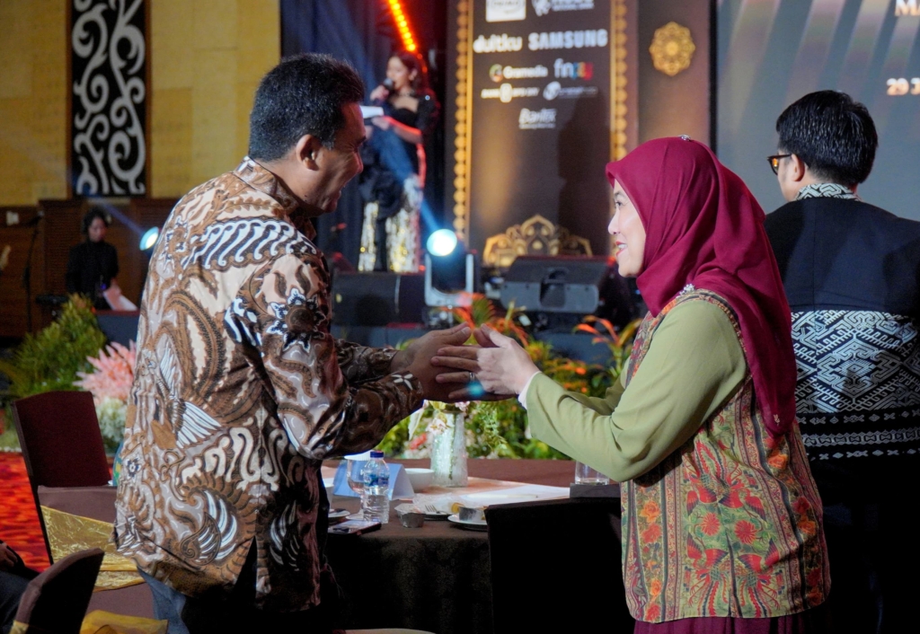 Pemkot Makassar Raih Best Adoption of Government Marketplace Award 2025