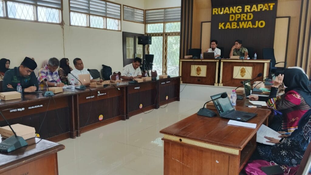 Bapemperda DPRD Wajo Perkuat Regulasi Kabupaten Layak Anak, Targetkan RAD-KLA Rampung Februari 2026