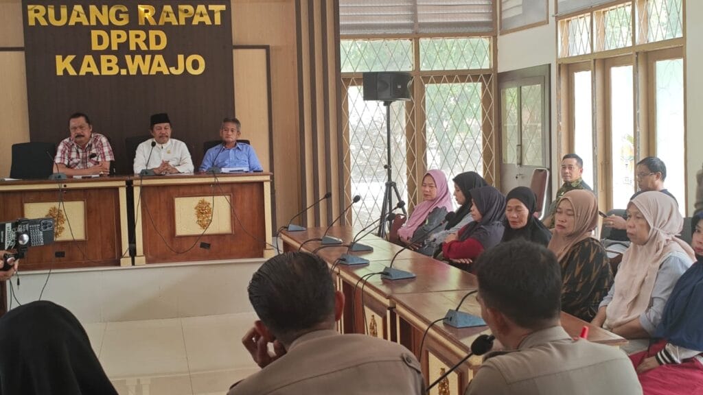 Pedagang Mengadu ke DPRD, Penataan Lapak UMKM di Wajo Diminta Ditunda