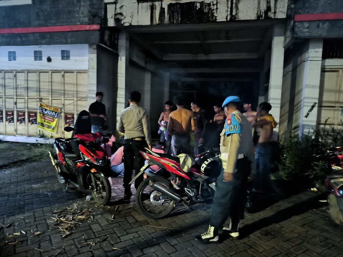 Resahkan Warga, Pesta Miras Anak Muda di Biringkanaya Dibubarkan&nbsp;Polisi