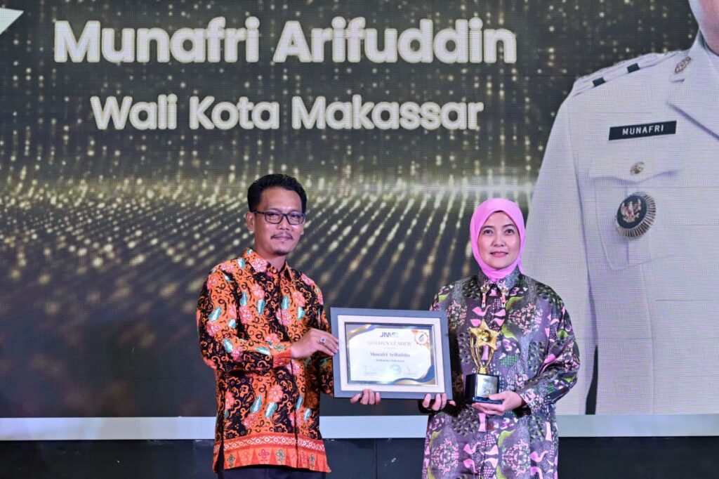 Golden Leader JMSI 2026 untuk Makassar, Diterima dalam Malam Anugerah HUT JMSI