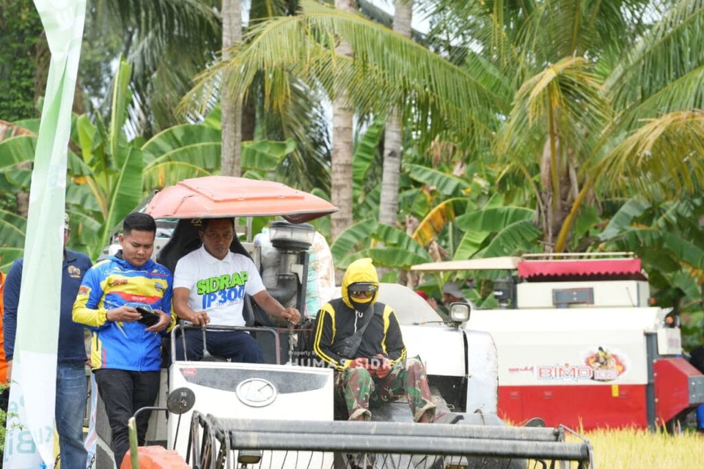 Panen Raya Padi di Otting, Bupati Sampaikan Langkah Strategis Perkuat Pertanian