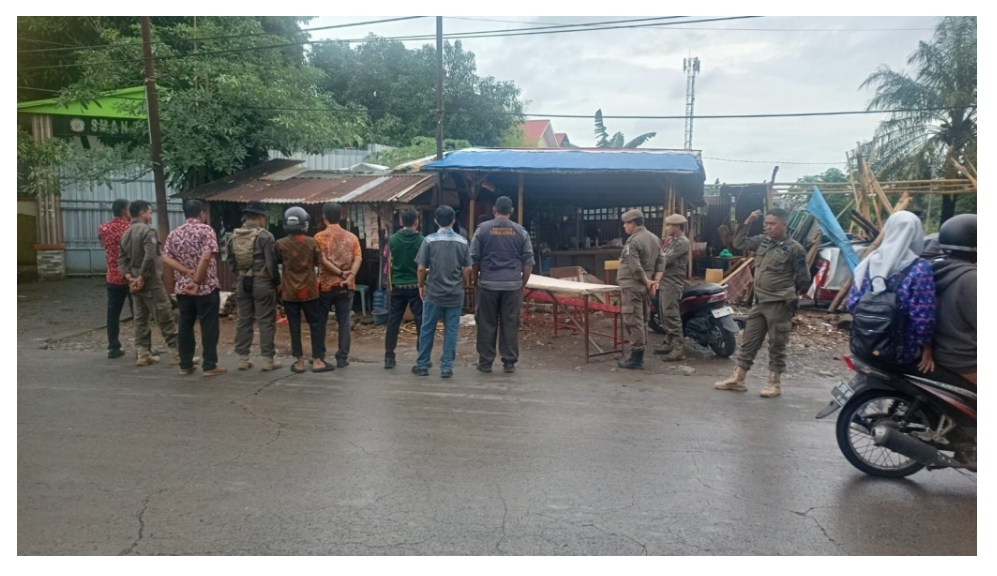 Relokasi PKL di Tamalanrea, Pemkot Makassar Kembalikan Fungsi Trotoar dan Drainase