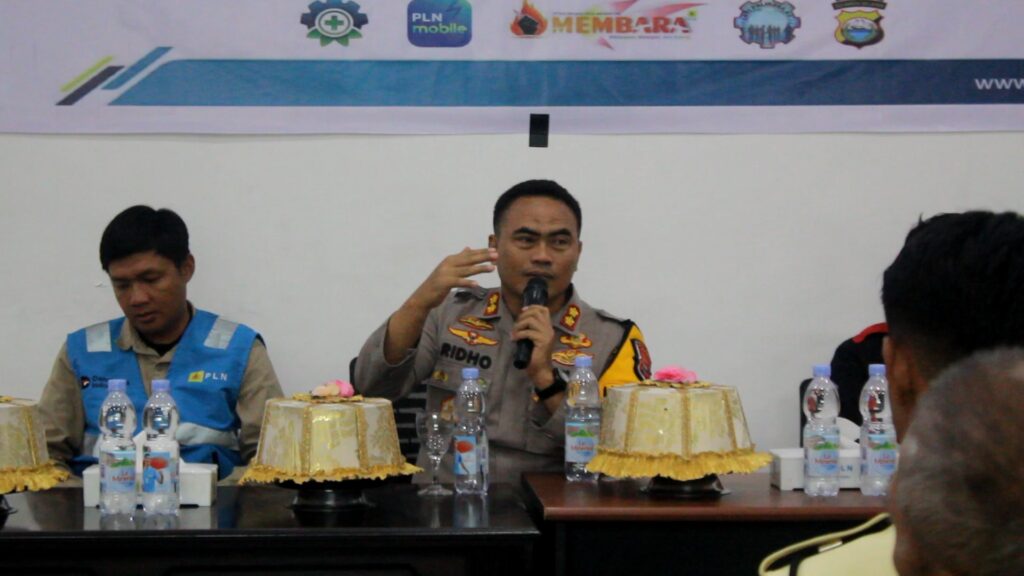 Kapolres Wajo Tegaskan Narkoba dan Judi Online sebagai Extraordinary Crime di Sosialisasi K3 PLN