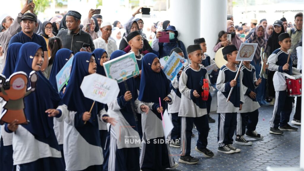 Pawai Tarhib Ramadan Bangun Semangat Ibadah dan Kebersamaan Masyarakat Sidrap