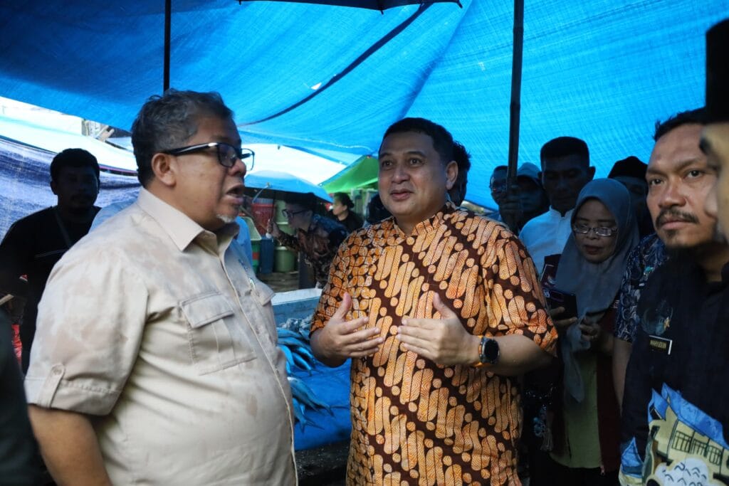 Wali Kota Makassar Dampingi Wamen PKP Tinjau Kawasan Kumuh di Tallo, Pemkot Usulkan Hunian Vertikal
