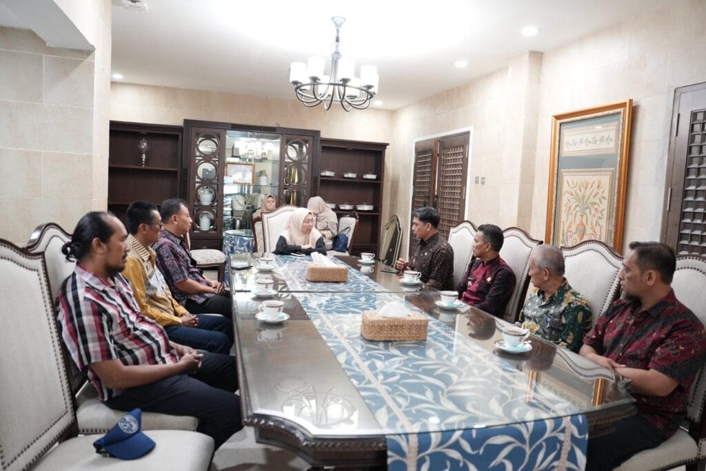Komitmen Bersama Tangani Sampah, Ketua Dewan Lingkungan Dorong Kolaborasi Wilayah