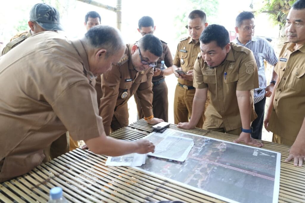 Appi Tinjau Pembebasan Lahan Jembatan Kembar Barombong, Target Rampung Juni 2026