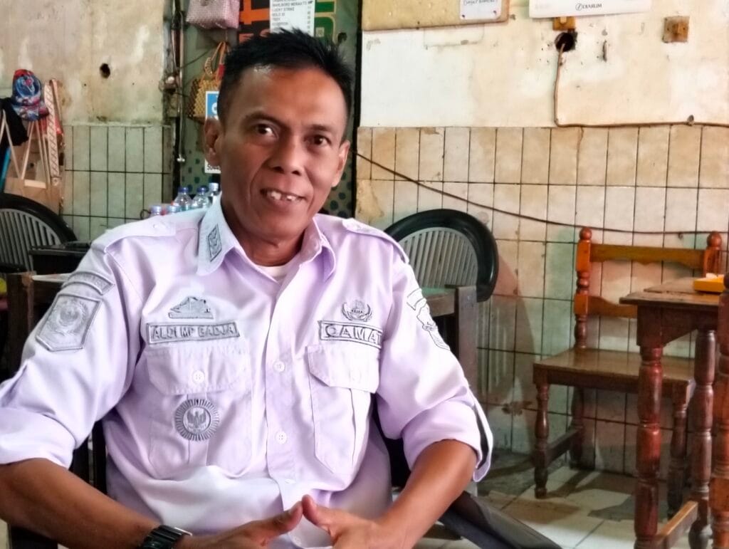 Camat Tempe Aldi Mulyadi Imbau Warga Galakkan Jumat Bersih demi Lingkungan Sehat