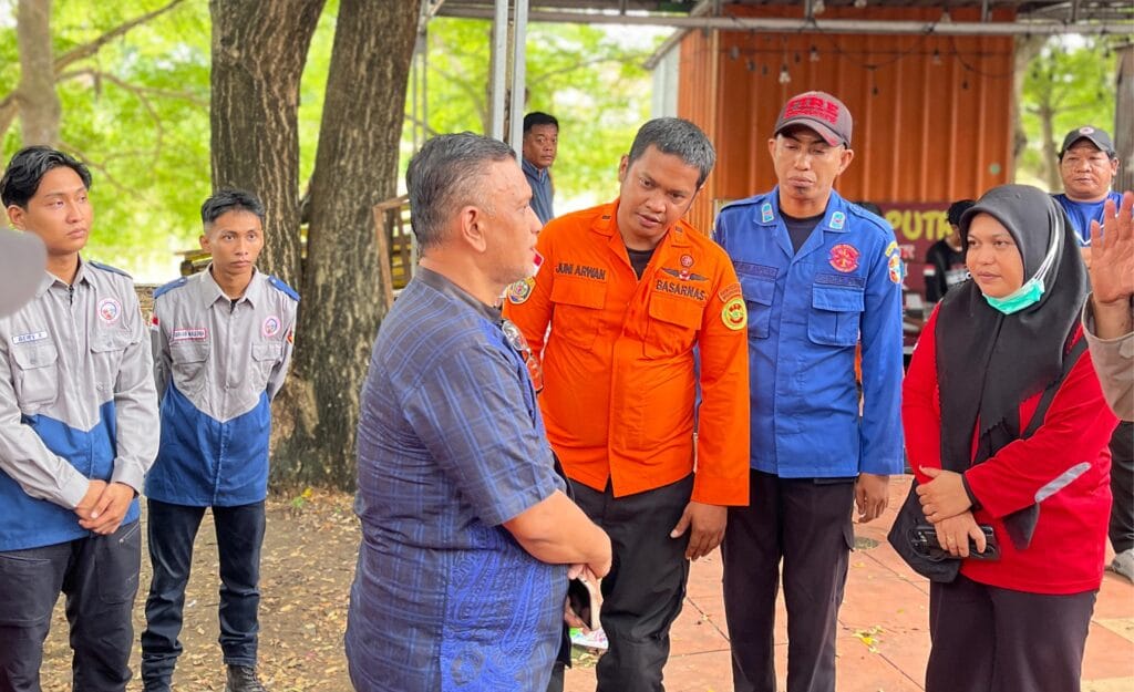 Wabup Wajo Kunjungi Lokasi Dua Bocah Tenggelam di Sungai Walanae, Beri Dukungan Moril ke Keluarga