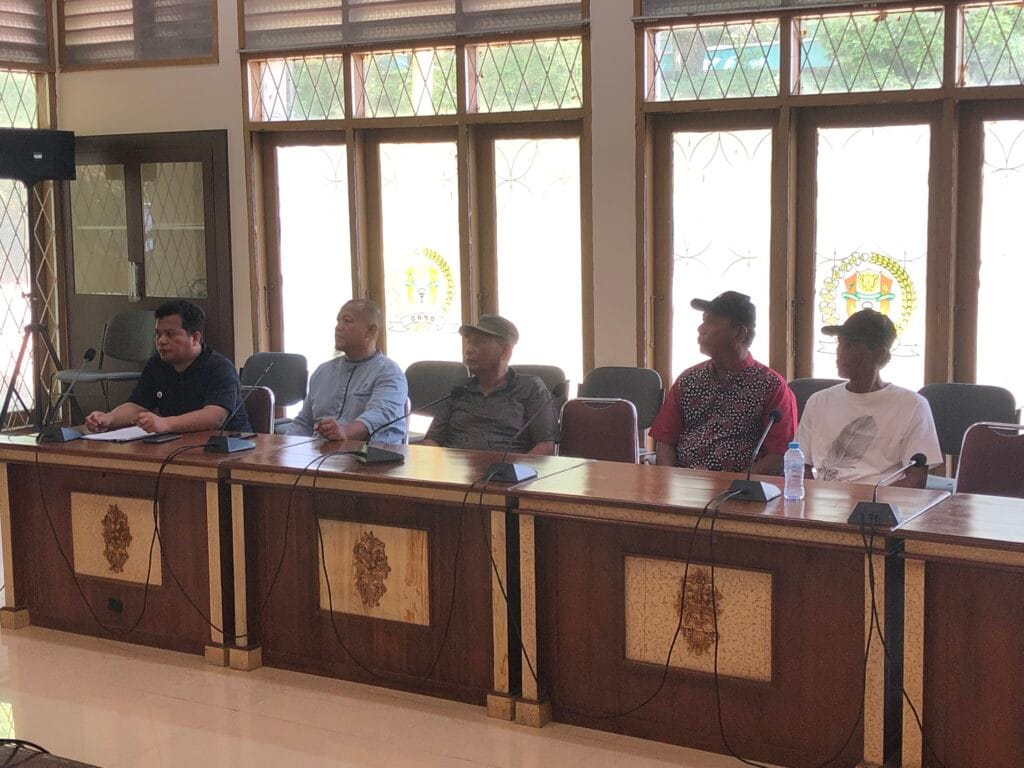 Tuntut Keadilan Kompensasi Seismik, Pengelola Ex-Ornamen Datangi DPRD Wajo