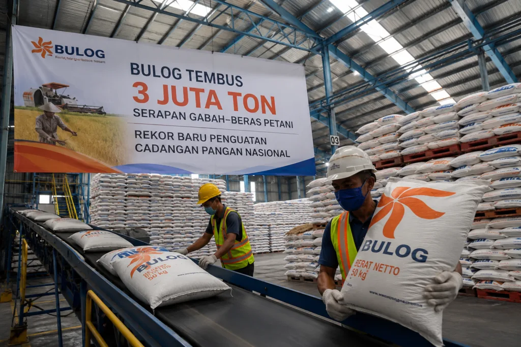 BULOG Tembus 3 Juta Ton Serapan Gabah-Beras Petani, Rekor Baru Penguatan Cadangan Pangan Nasional