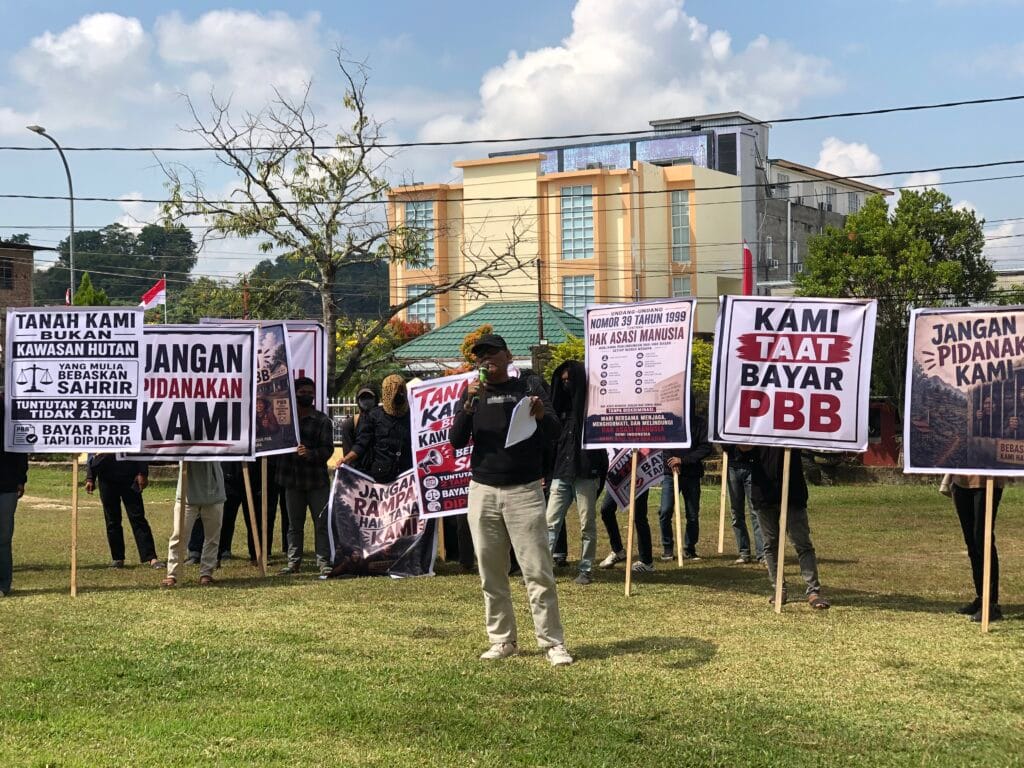 Aksi Damai KPH Daraga Iringi Agenda Pledoi di PN Sengkang